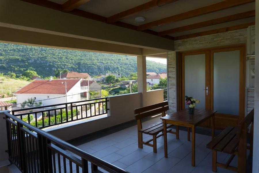 Apartments Ena Trebinje Luaran gambar