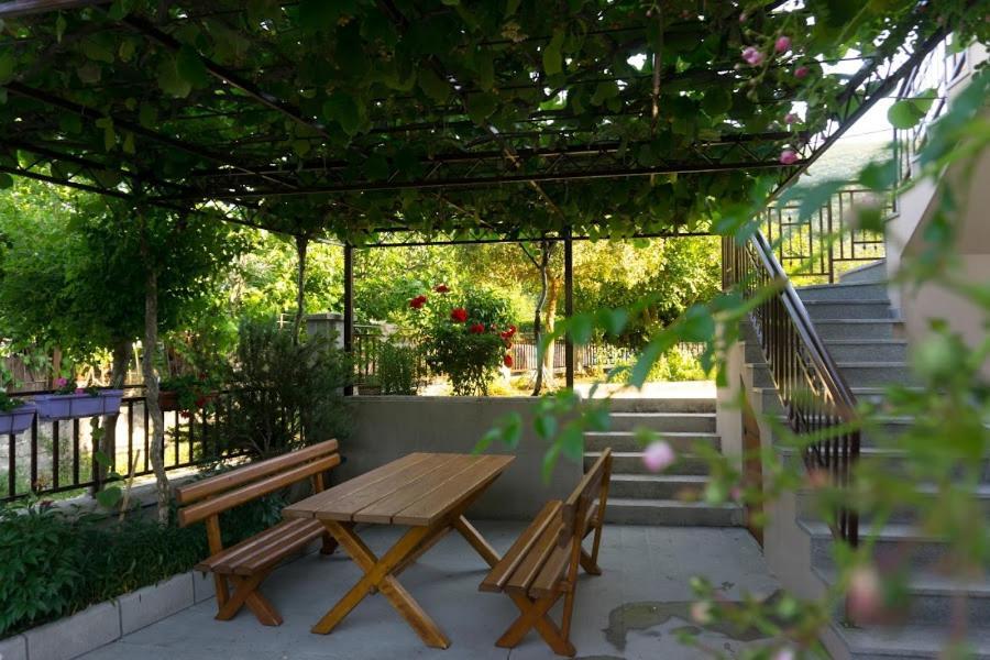 Apartments Ena Trebinje Luaran gambar