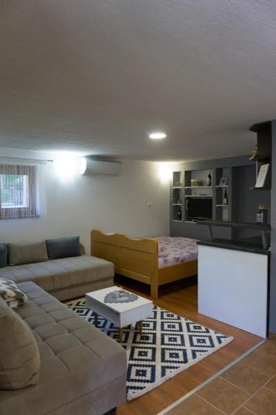 Apartments Ena Trebinje Luaran gambar
